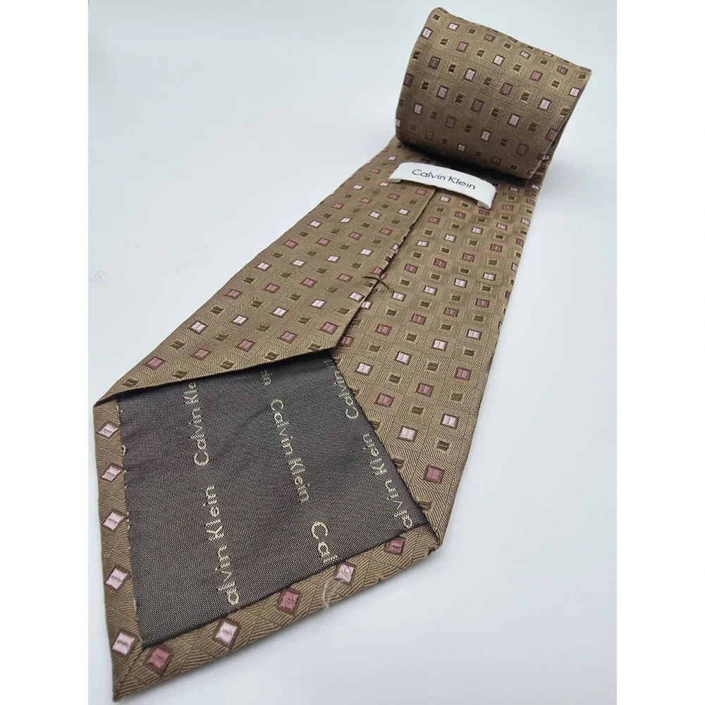 Calvin Klein Tie Light Brown Pink Geometric Necktie 57